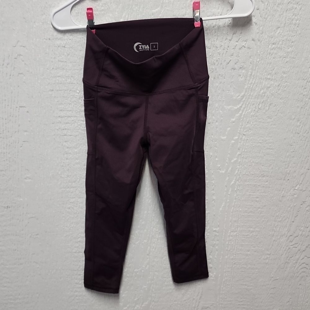 COPY - Zyia Plum Pocket Light n Tight Hi-rise Capri 20"